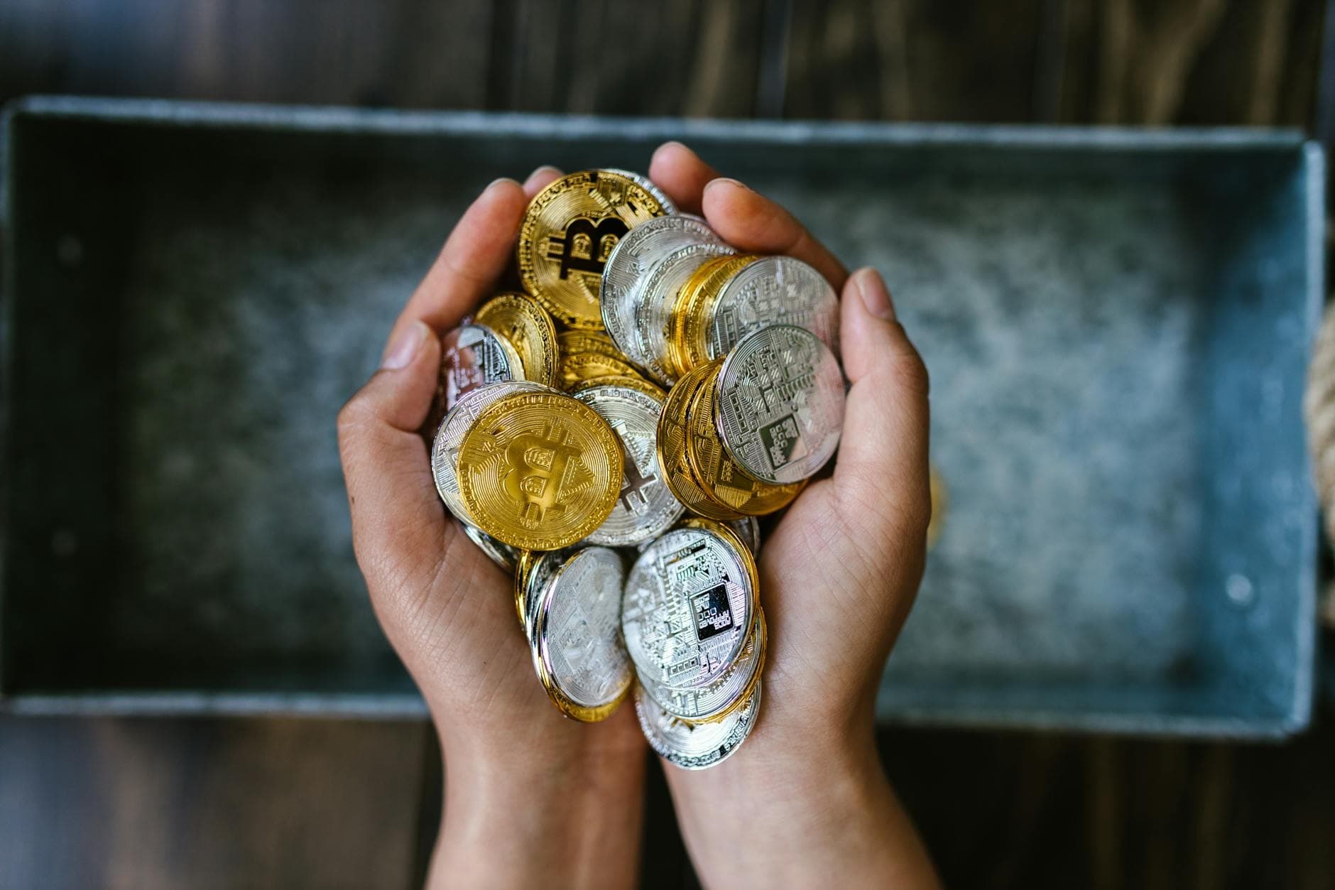 Why Your Business Can’t Ignore Currency Volatility—Even If You’re Not Trading...